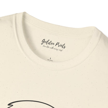 Golden Retriever Portrait Tee | Minimal Dog Art T-Shirt